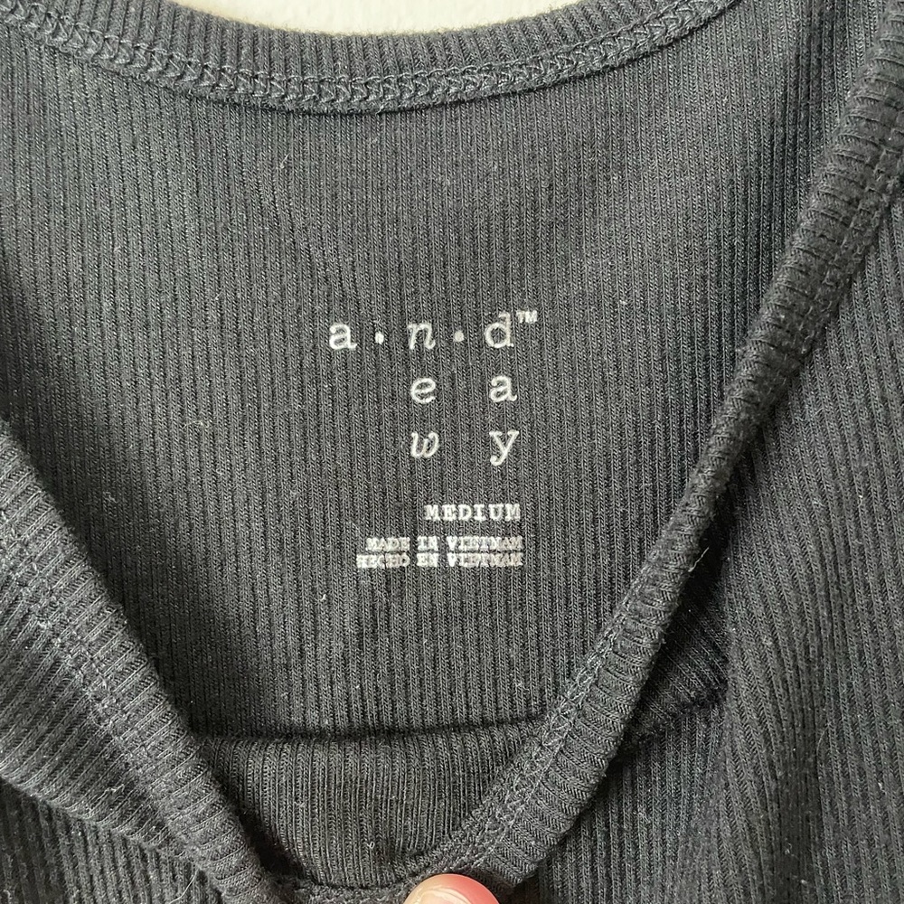 Black Ribbed Tank - Picture 3 of 3